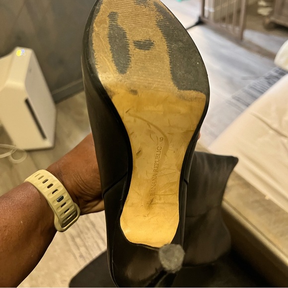 Sexy Black leather boots with zipper up the back - Picture 4 of 7